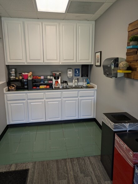More Photos Of 4701 Patrick Henry Dr, Santa Clara Unknown For Lease