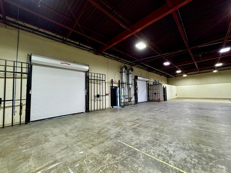 More Photos Of 1131 Shine Ave, Myrtle Beach Warehouse For Lease