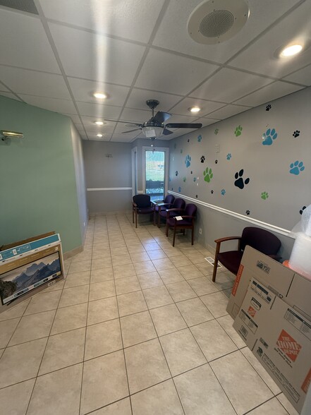 More Photos Of 1000 Ravinia Pl, Orland Park Office For Lease