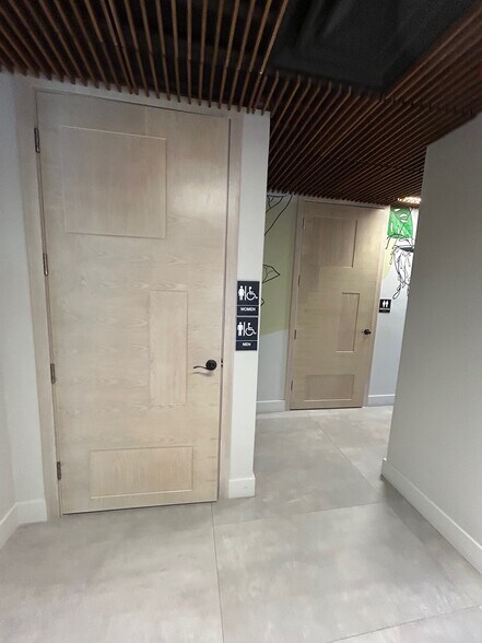 More Photos Of 1680 SE 3rd Ct, Deerfield Beach Loft Creative Space For Lease