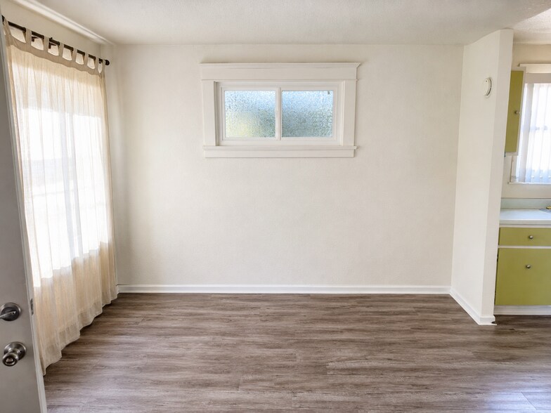 More Photos Of 1513 17th St, Santa Monica Land For Sale