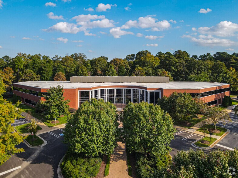 More Photos Of 4315-4451 Cox Rd, Glen Allen Unknown For Lease