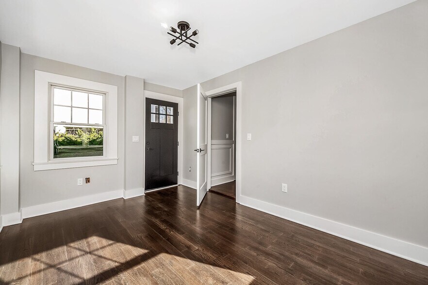 More Photos Of 200 Main St, Eastchester Apartments For Sale