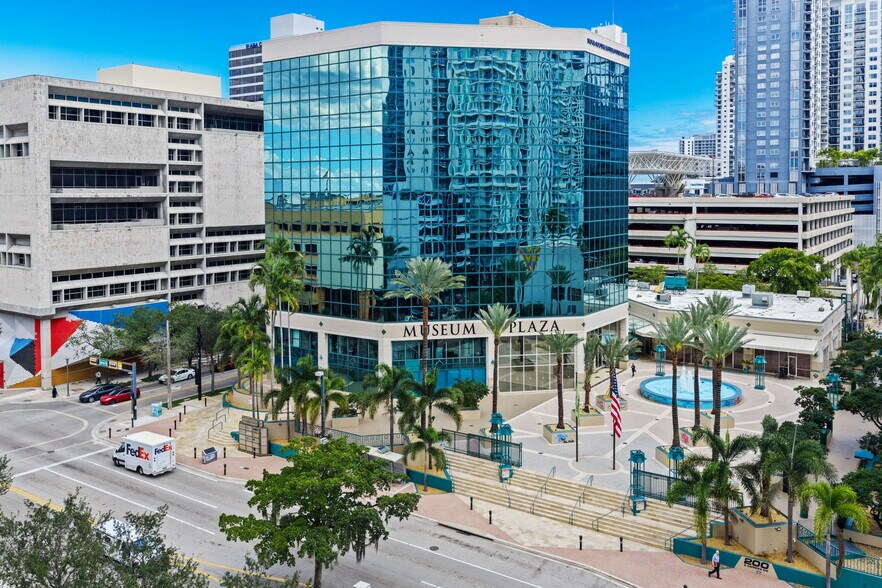 Primary Photo Of 200 S Andrews Ave, Fort Lauderdale Medical For Lease