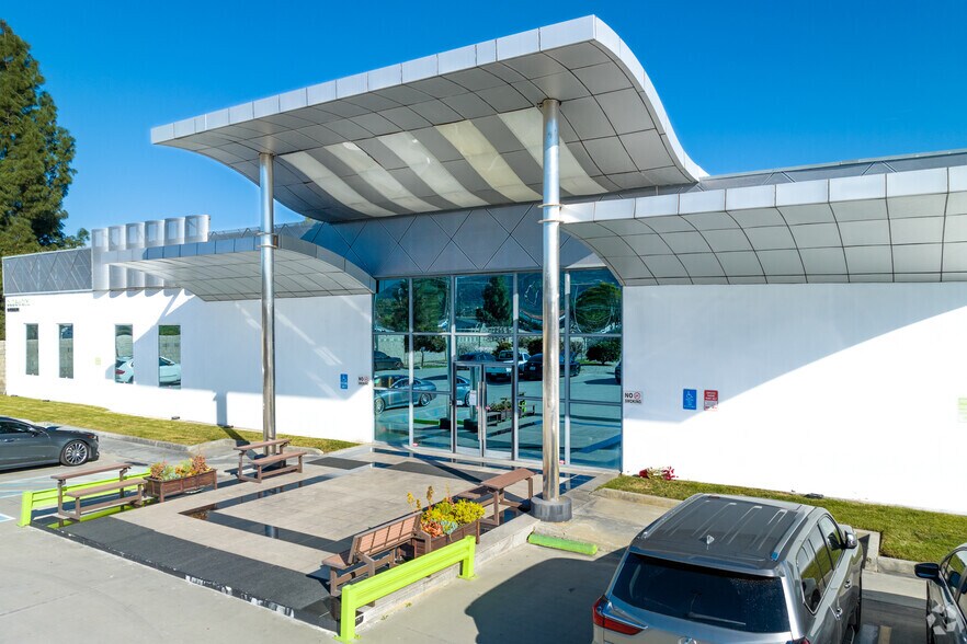 More Photos Of 900 Turnbull Canyon Rd, City Of Industry Warehouse For Lease