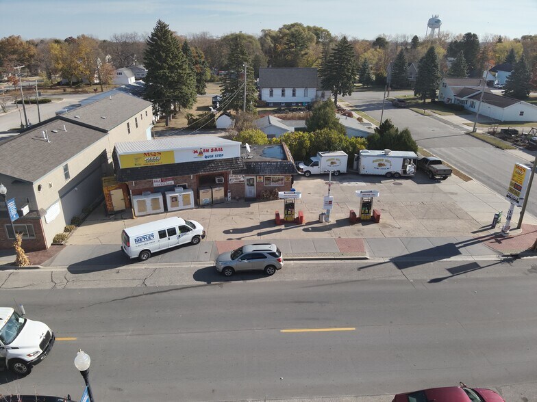 More Photos Of 6631 Main St, Caseville Service Station For Sale
