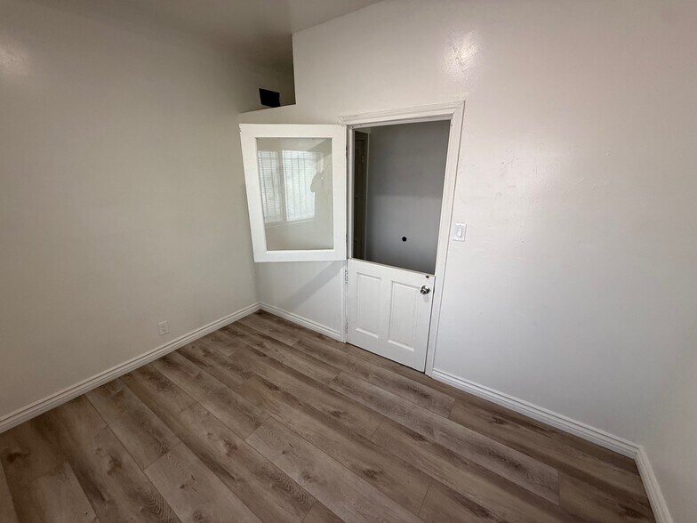 More Photos Of 8930 S Vermont Ave, Los Angeles Daycare Center For Lease