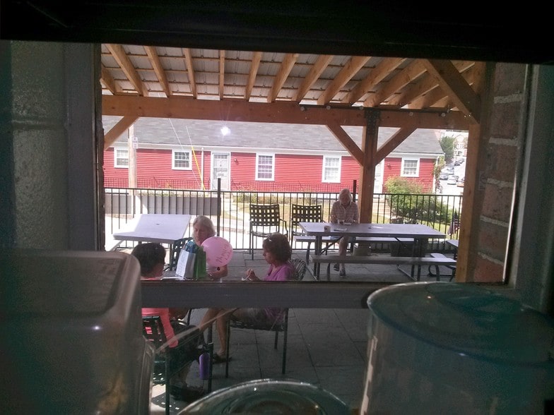 More Photos Of 43 Grove St, Peterborough Freestanding For Sale