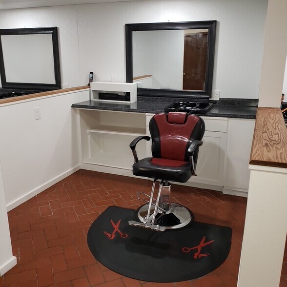 More Photos Of 603 S El Paso St, Colorado Springs Freestanding For Lease