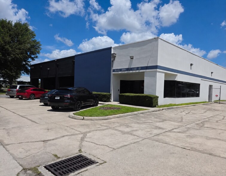 Primary Photo Of 4545 36th St, Orlando Light Distribution For Lease
