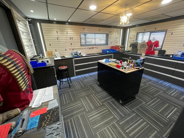 More Photos Of 504 N 2nd St, Berthoud Warehouse For Sale