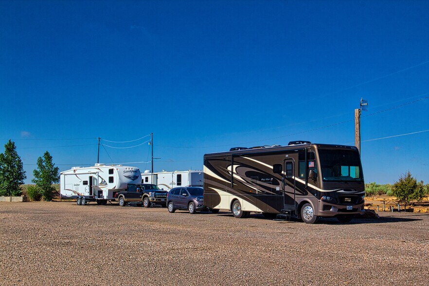 Primary Photo Of 29151 US Highway 287, Lamar Trailer Camper Park For Sale