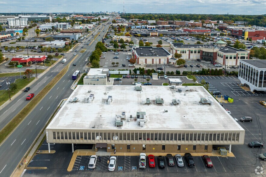 More Photos Of 5211 W Broad St, Richmond Office For Lease