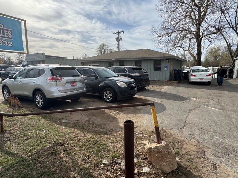 More Photos Of , Oklahoma City Unknown For Sale