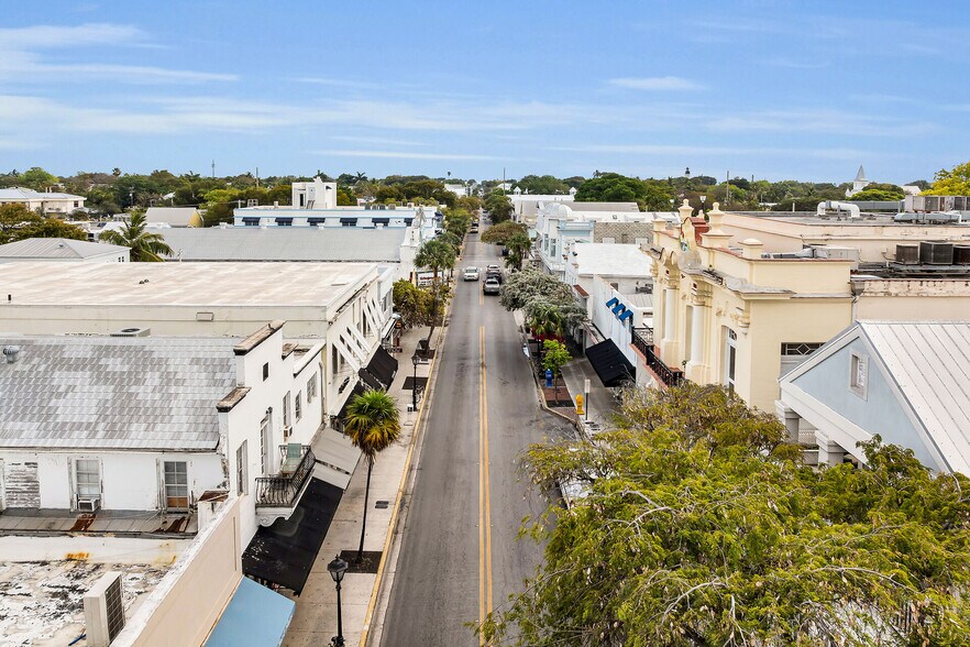 More Photos Of 515-517 Duval St, Key West Storefront Retail Office For Sale