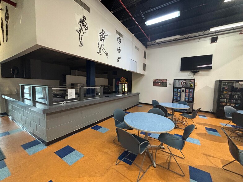 More Photos Of 1039 Industrial Dr, West Berlin Health Club For Sale