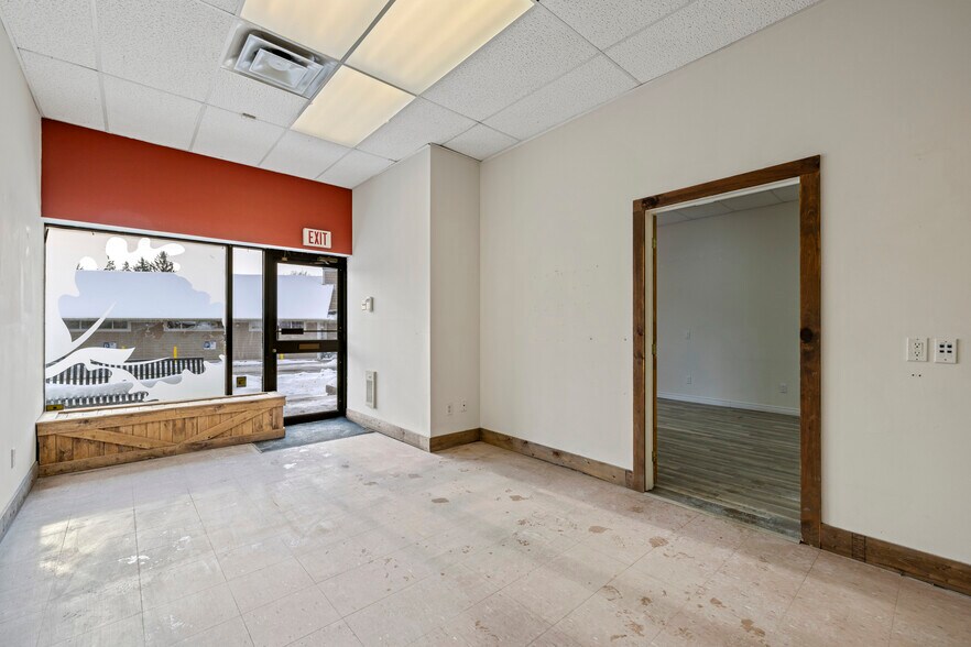 More Photos Of 47 Northumberland St, North Dumfries General Retail For Lease