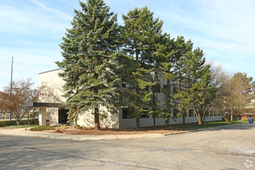 More Photos Of 3055 Plymouth Rd, Ann Arbor Office Residential For Lease