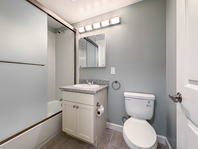More Photos Of 4124 Lyon Ave, Oakland Apartments For Sale