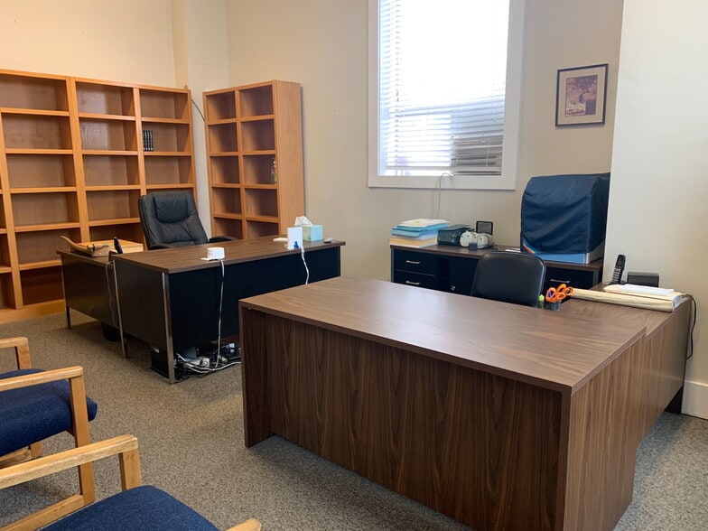 More Photos Of 8243 S Park Ave, Tacoma Religious Facility For Sale