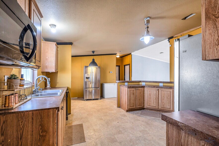 More Photos Of 10215 E Highway 80, Midland Land For Sale