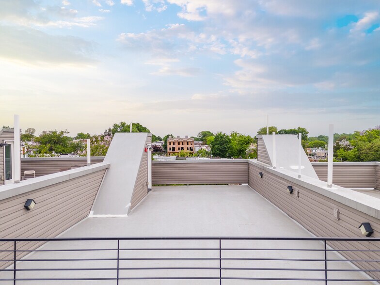More Photos Of 85 E Sharpnack St, Philadelphia Apartments For Sale