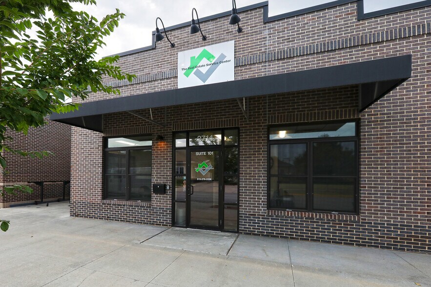 More Photos Of 2714 Aspen Rd, Ames Office For Lease