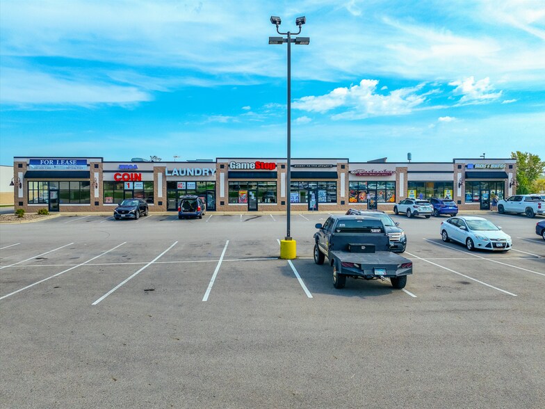 Primary Photo Of 221 28th St SE, Rochester Storefront For Sale