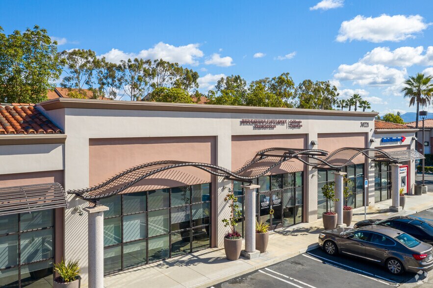 More Photos Of 30201-30311 S Golden Lantern, Laguna Niguel Unknown For Lease