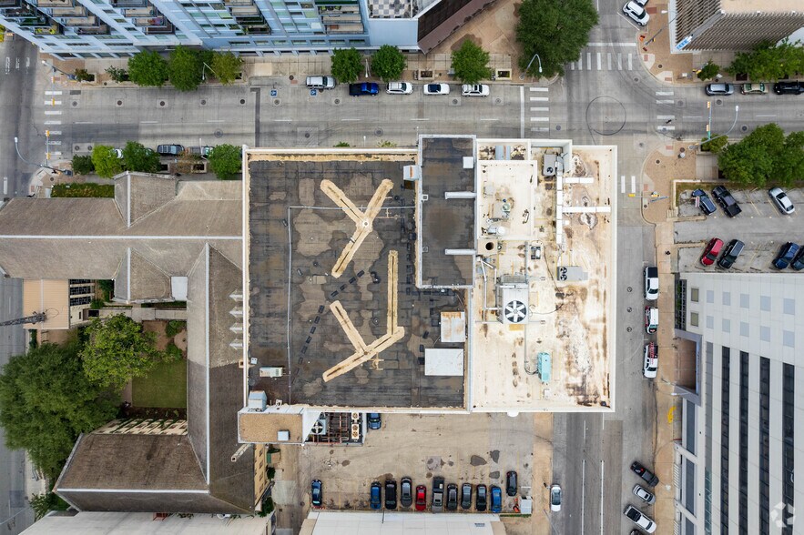 More Photos Of 815 Brazos St, Austin Office For Lease