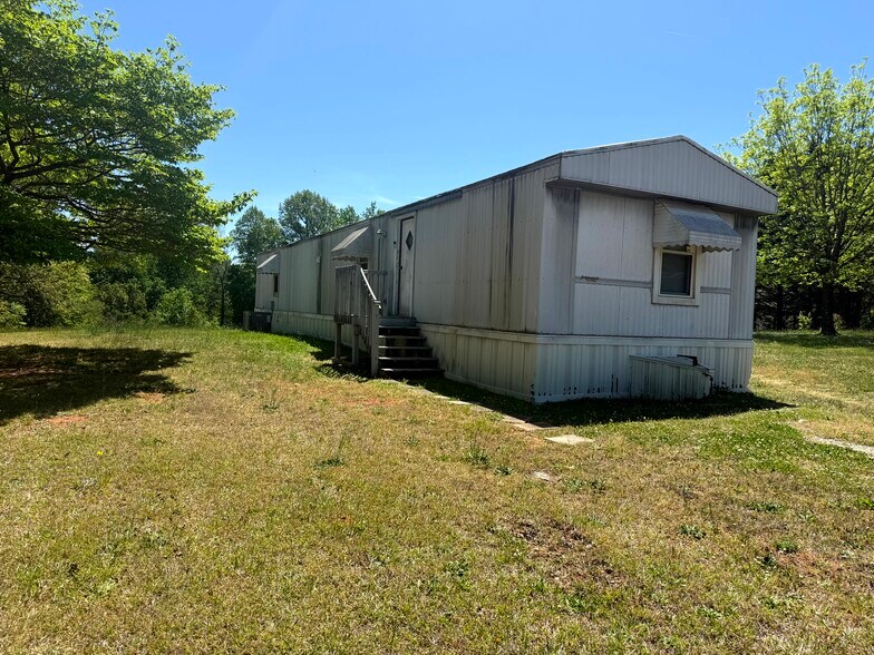 More Photos Of 142 Edith Dr, Taylors Land For Sale