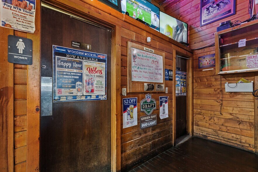 More Photos Of 217 E College Ave, Appleton Restaurant For Sale
