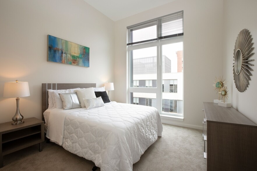 More Photos Of 190 Pleasant St, Malden Apartments For Lease