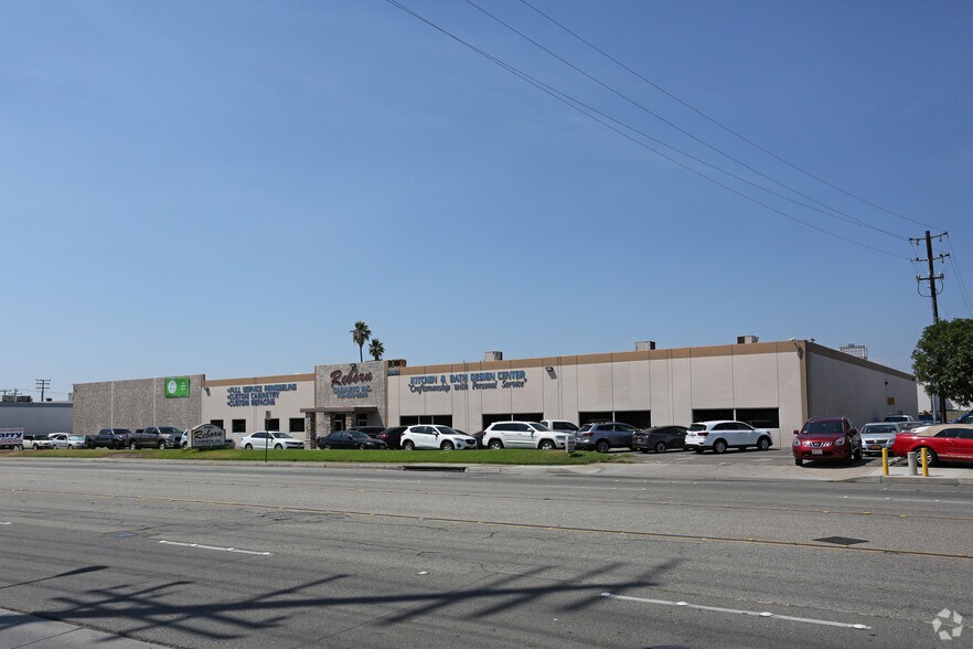 More Photos Of 2981 E La Palma Ave, Anaheim Manufacturing For Lease