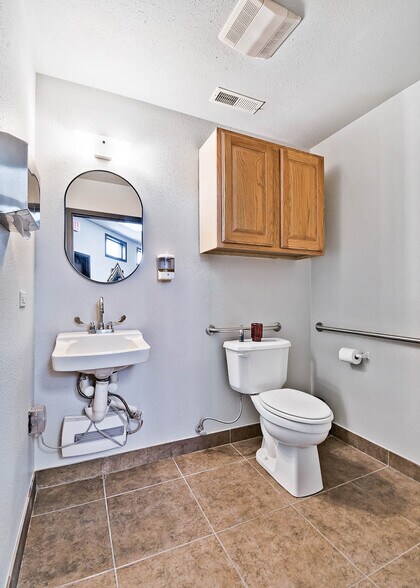 More Photos Of 1700 Industrial Drive, Rogers Office For Lease