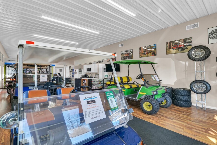 More Photos Of 109 Front St, Mansfield Industrial For Sale