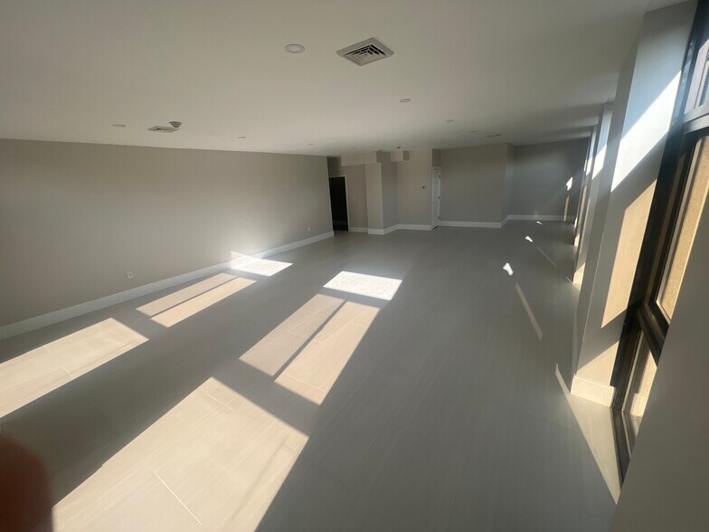 More Photos Of 345 Boylston St, Newton Office For Lease