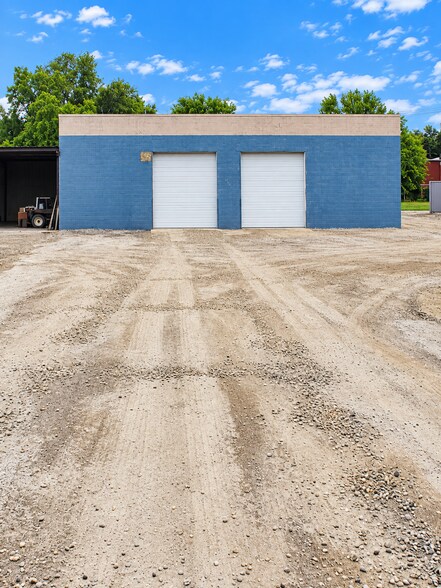 More Photos Of 14255 Schaefer Hwy, Detroit Manufacturing For Sale