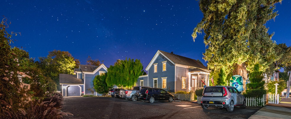 Primary Photo Of 2476 Main St, Cambria Hospitality For Sale