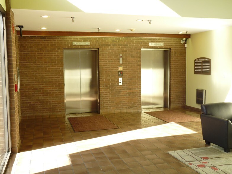 More Photos Of 5252 Cherokee Ave, Alexandria Schools For Lease