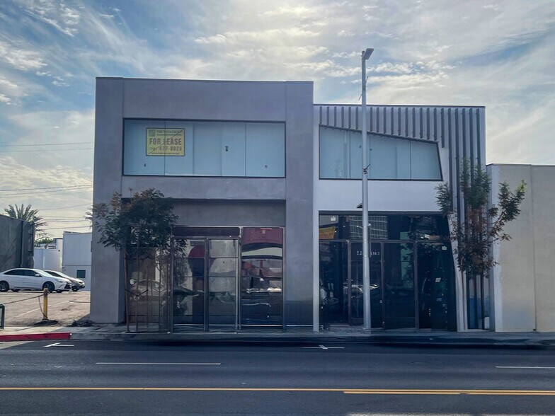 Primary Photo Of 8462 Melrose Ave, Los Angeles Storefront For Lease