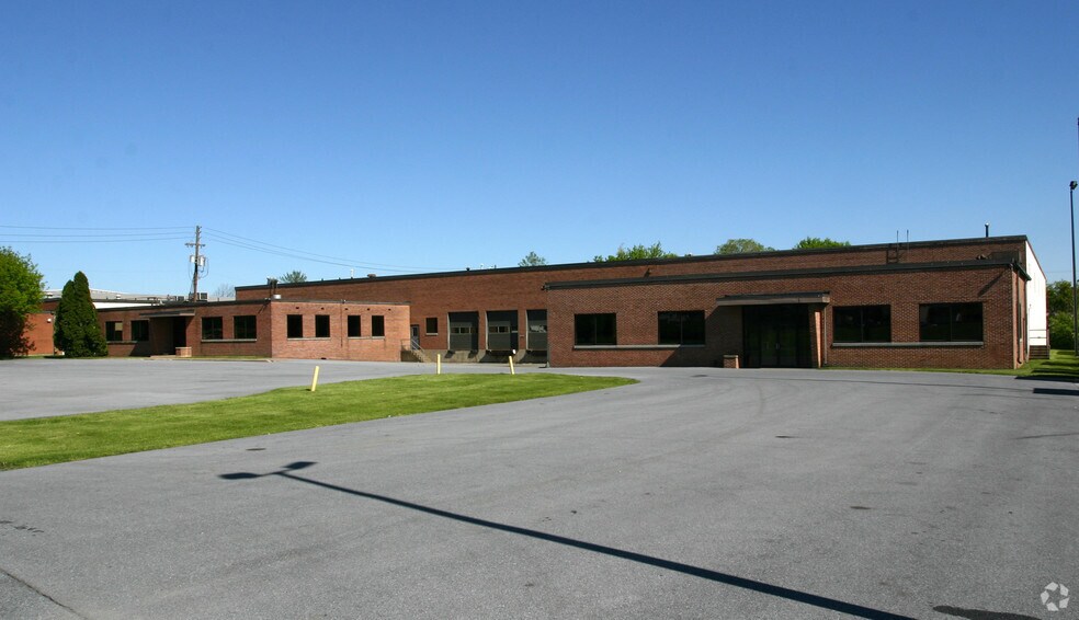 More Photos Of 3900 Paxton St, Harrisburg Light Manufacturing For Sale