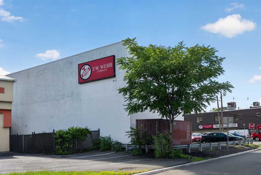 More Photos Of 37 Stefanic Ave, Elmwood Park Warehouse For Sale