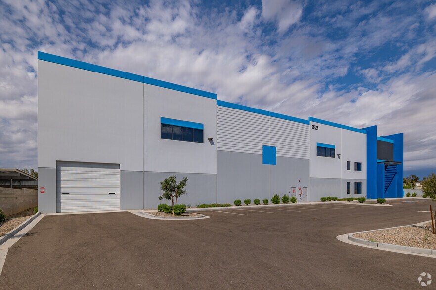 More Photos Of 1466 N Eliseo C. Felix Jr Way, Avondale Warehouse For Sale