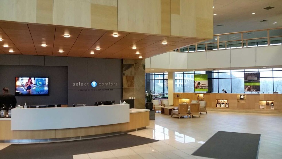 More Photos Of 9800 N 59th Ave, Plymouth Office For Lease