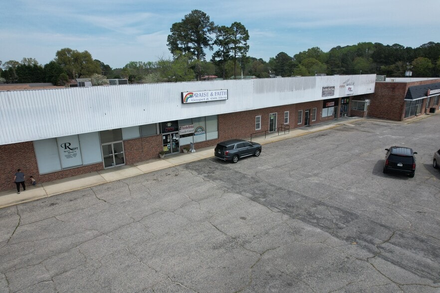 More Photos Of 906-946 Chesterfield Hwy, Cheraw Restaurant For Sale