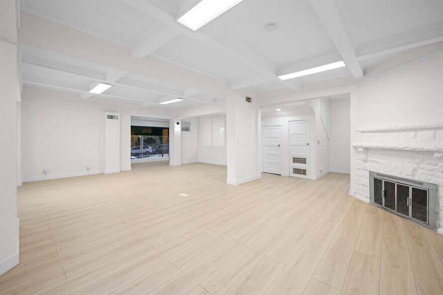 More Photos Of 2823 W 8th St, Los Angeles Office For Lease