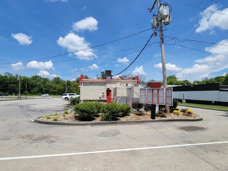 More Photos Of 523 Louisville Rd, Alcoa Fast Food For Sale