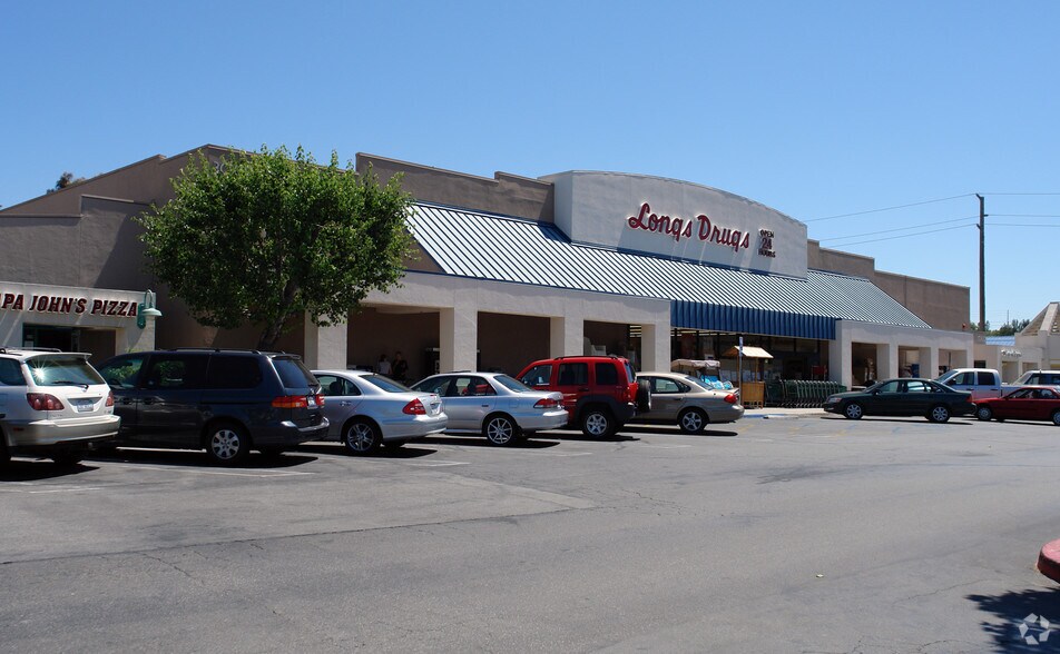 More Photos Of 30250-30690 Rancho California Rd, Temecula Unknown For Lease