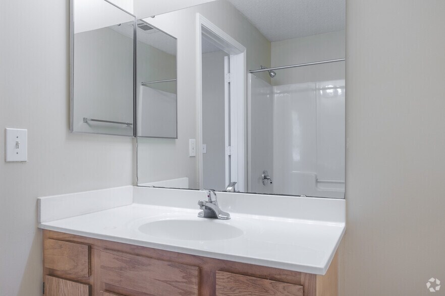 More Photos Of 246 Pidgeon Bay Rd, Summerville Apartments For Sale